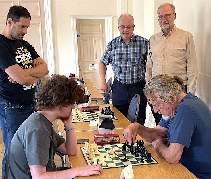 Robert Plant in a casual game between rounds